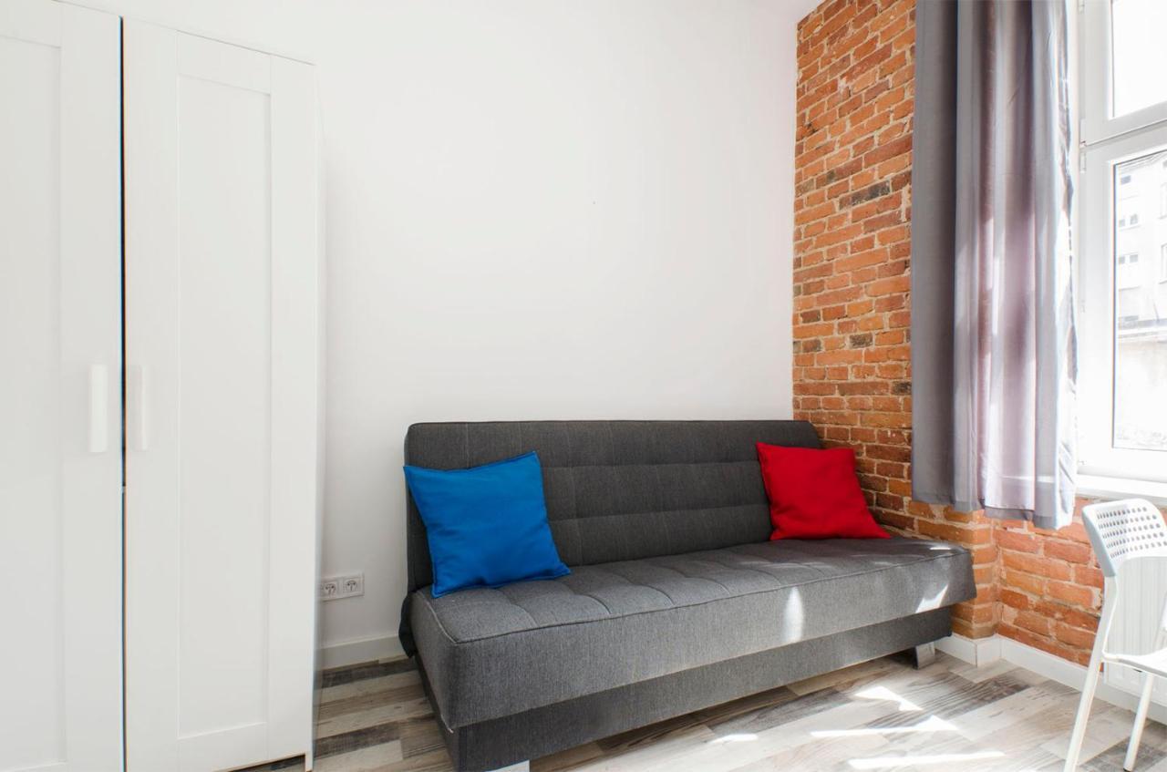 Apartstate Rooms On Wschodnia, 36 罗兹 外观 照片