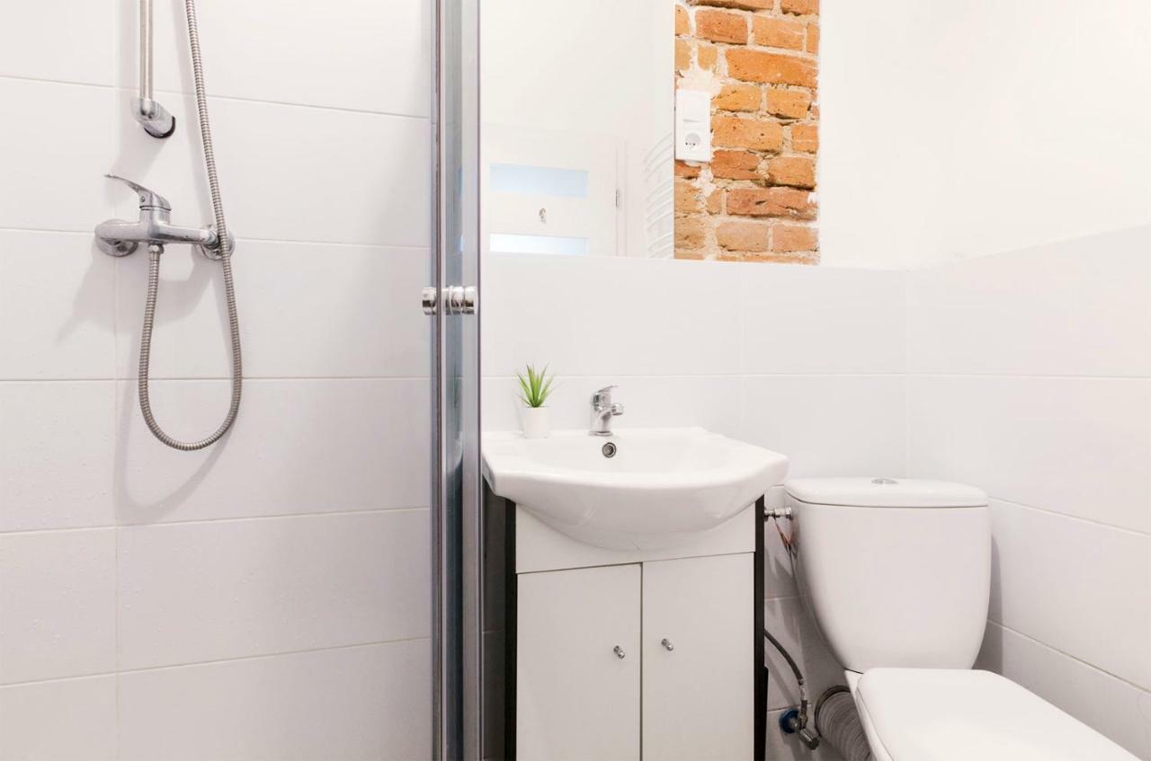Apartstate Rooms On Wschodnia, 36 罗兹 外观 照片